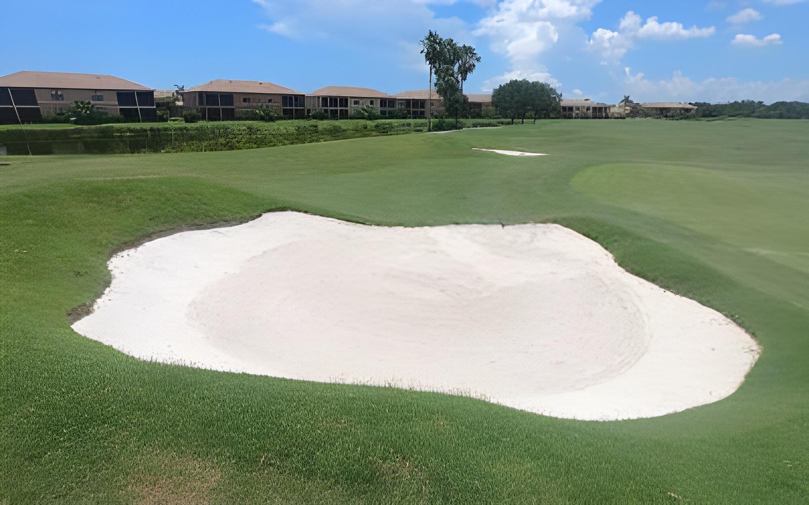 River Strand, Tampa Bay, Kondominium z możliwością wynajmu, z polem golfowym, tenisem, restauracją i nie tylko
